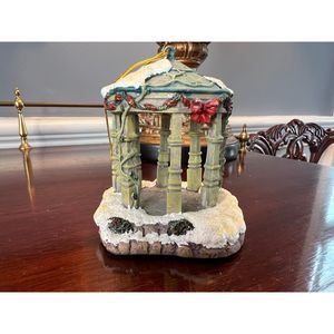 Vintage Thomas Kinkade Christmas Ornament Sweetheart Gazebo Kurt Adler 2002